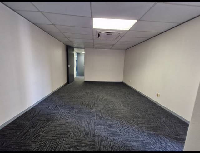 286M² OFFICE TO LET IN BARDENE